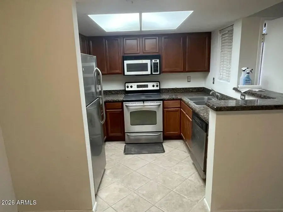 5757 W Eugie Avenue #1030, Glendale, AZ 85304 - Image #2