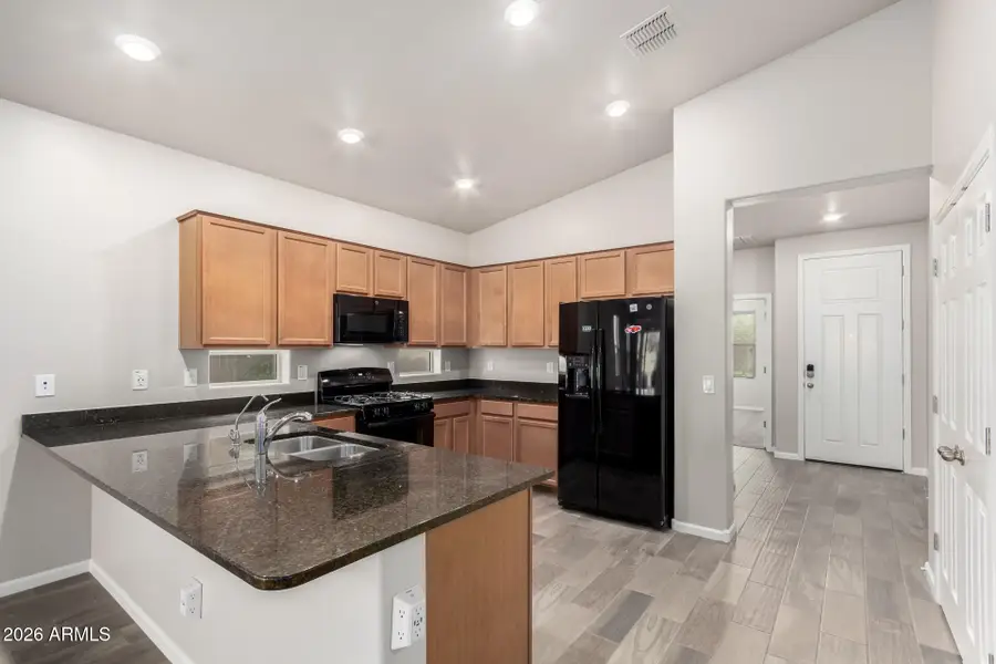 854 W Lowell Drive, San Tan Valley, AZ 85140 - Image #3