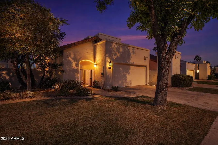 1906 E Calle De Arcos Drive, Tempe, AZ 85284 - Image #3