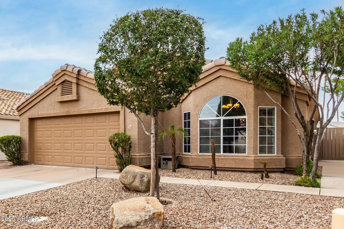 24 S Willow Creek Street, Chandler, AZ 85225 - #1