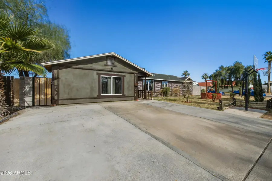 2970 N 53rd Drive, Phoenix, AZ 85031 - Image #2