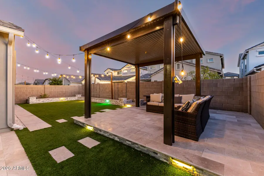 10321 W Deanna Drive, Peoria, AZ 85382 - Image #2