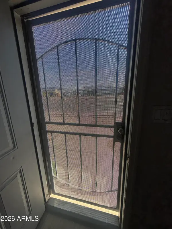 3840 N 43rd Avenue #16, Phoenix, AZ 85031