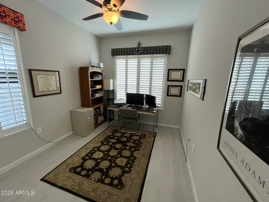 10544 W Harmony Lane, Peoria, AZ 85382 - Image #2