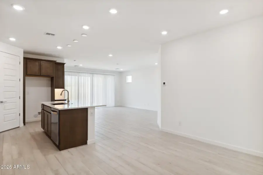 6964 W Buckhorn Trail, Peoria, AZ 85383 - Image #3