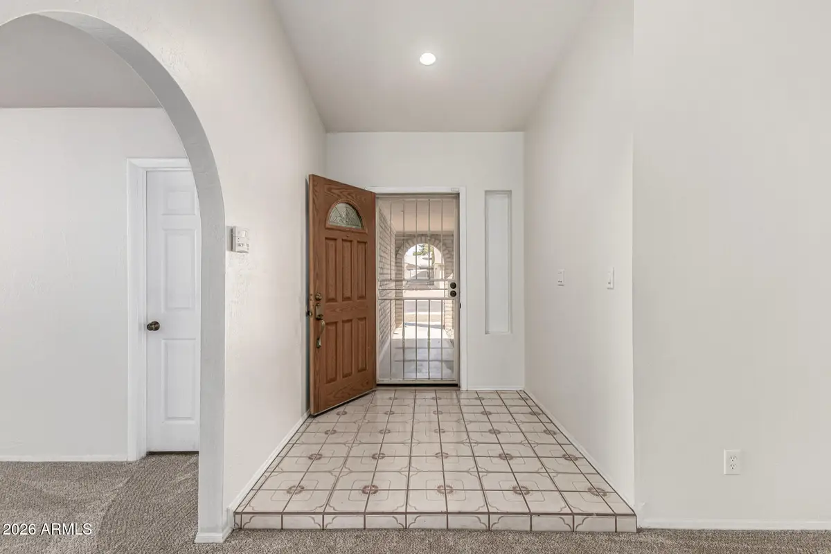 2205 E El Moro Avenue, Mesa, AZ 85204 - #1