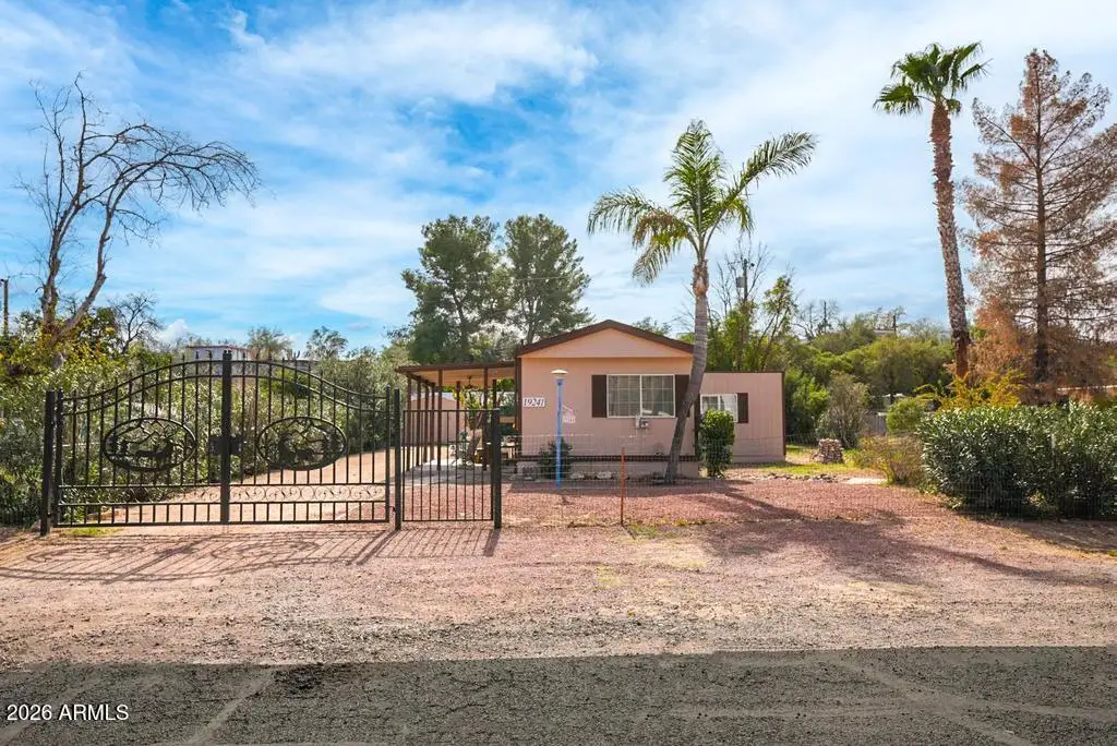 19241 E Abbott Street, Black Canyon City, AZ 85324 - #1