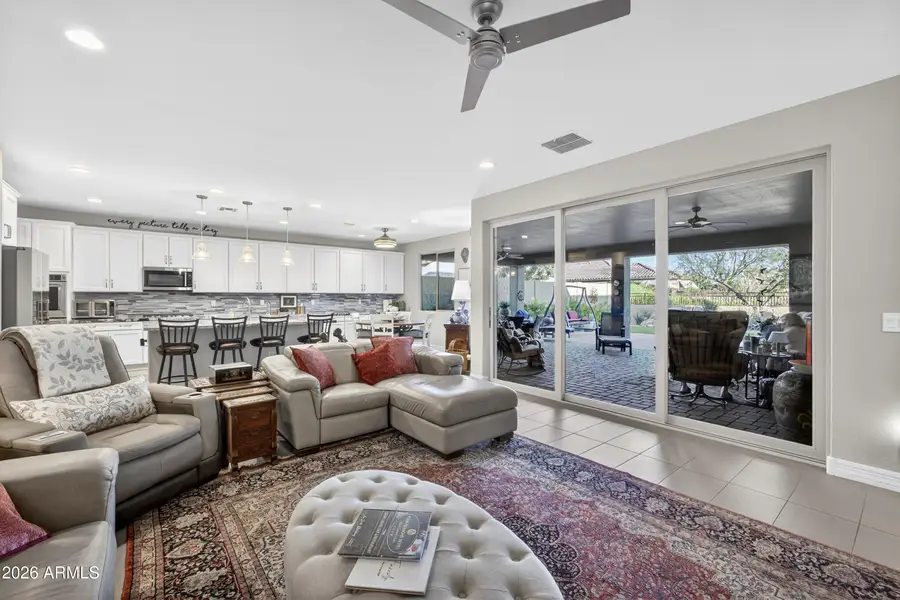 10541 E Thunderbolt Avenue, Mesa, AZ 85212 - #2