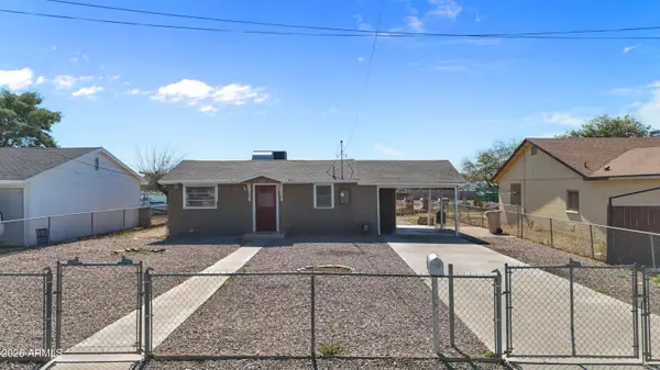8219 W Roosevelt Street, Peoria, AZ 85345