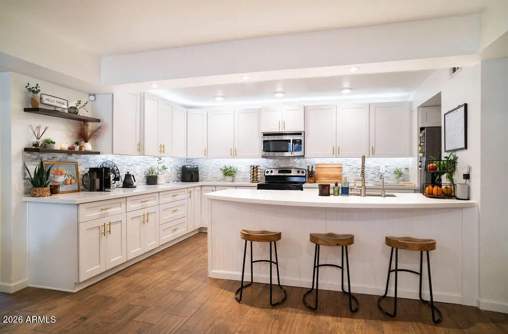 5132 N 31st Way #116, Phoenix, AZ 85016 - #1