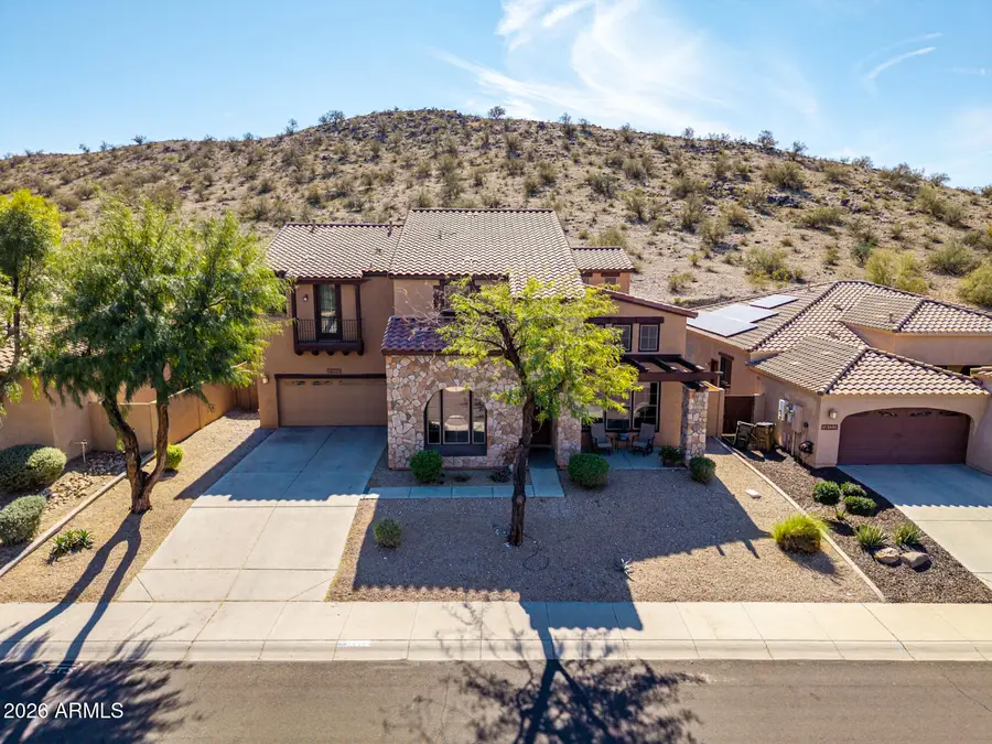 18121 W Las Cruces Drive, Goodyear, AZ 85338 - #3