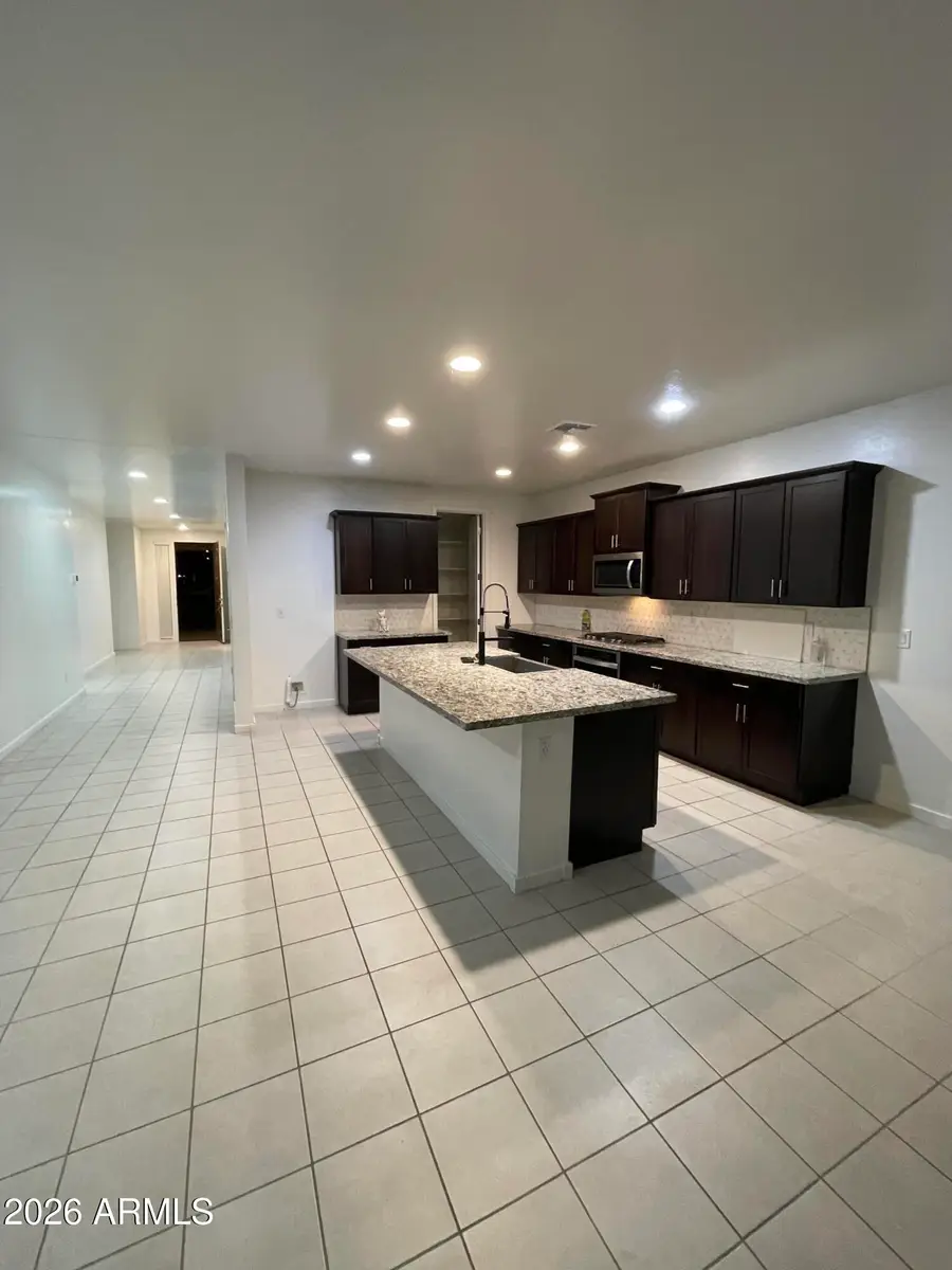 4624 S 111th Avenue, Tolleson, AZ 85353 - Image #3