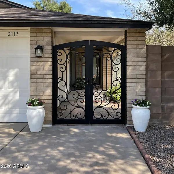 2113 N Central Drive, Chandler, AZ 85224