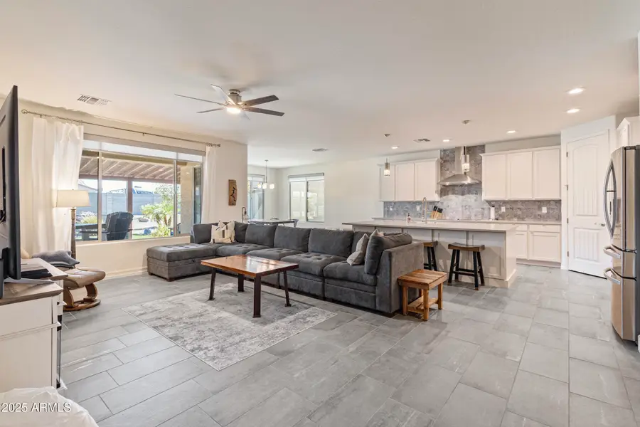 13531 W Tuckey Court, Glendale, AZ 85307 - Image #3