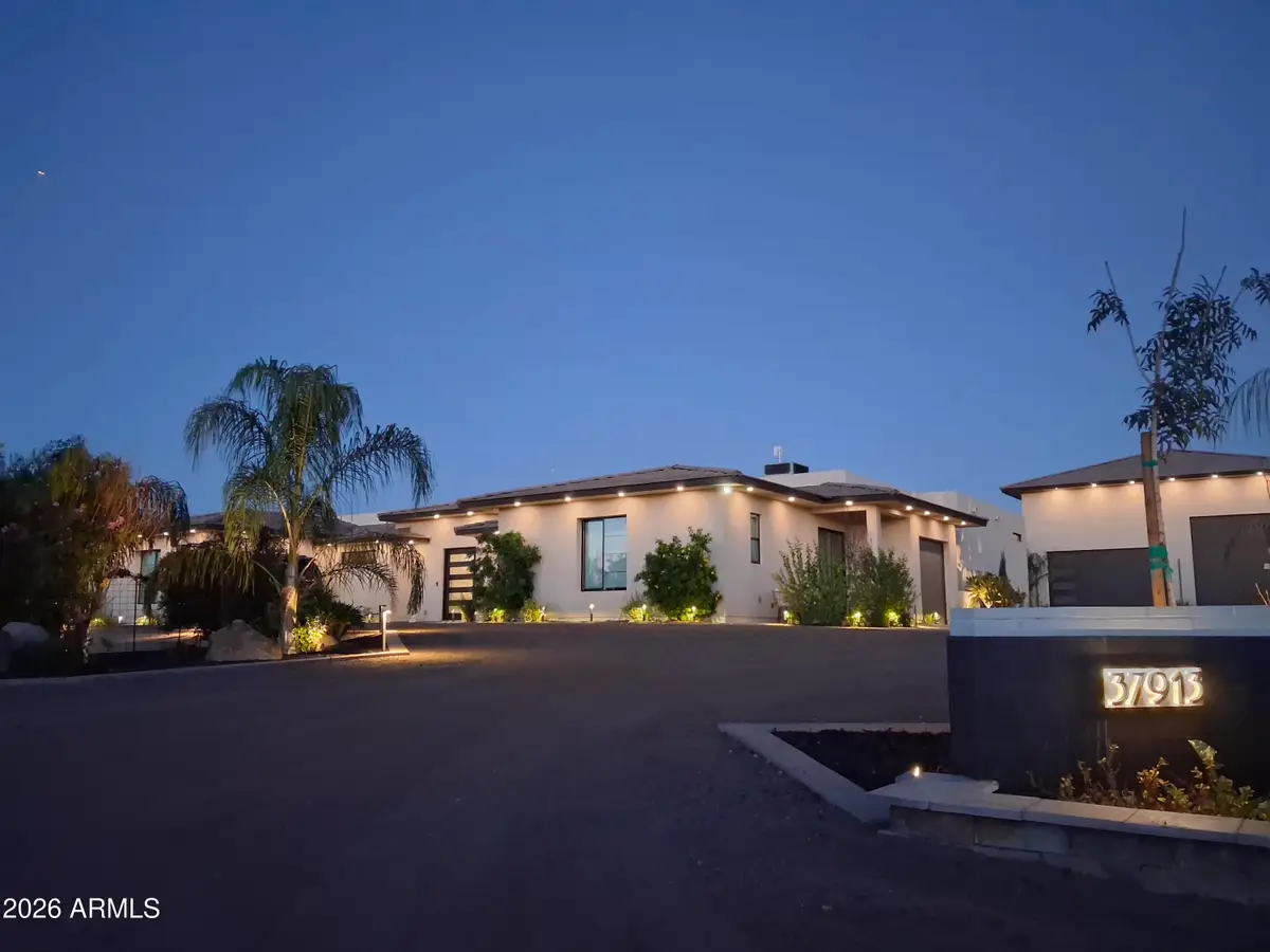 37913 N 14th Avenue, Phoenix, AZ 85086 - #1