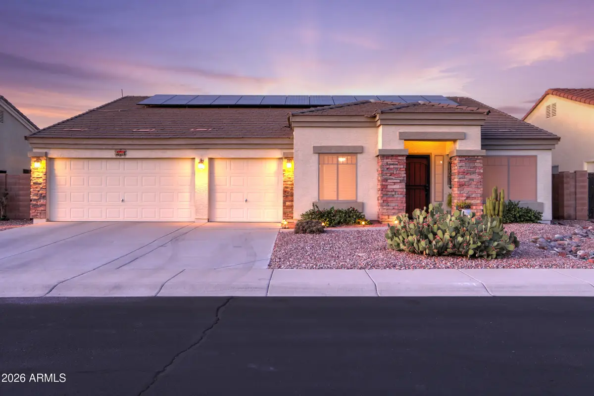 504 E Black Diamond Drive, Casa Grande, AZ 85122 - #1