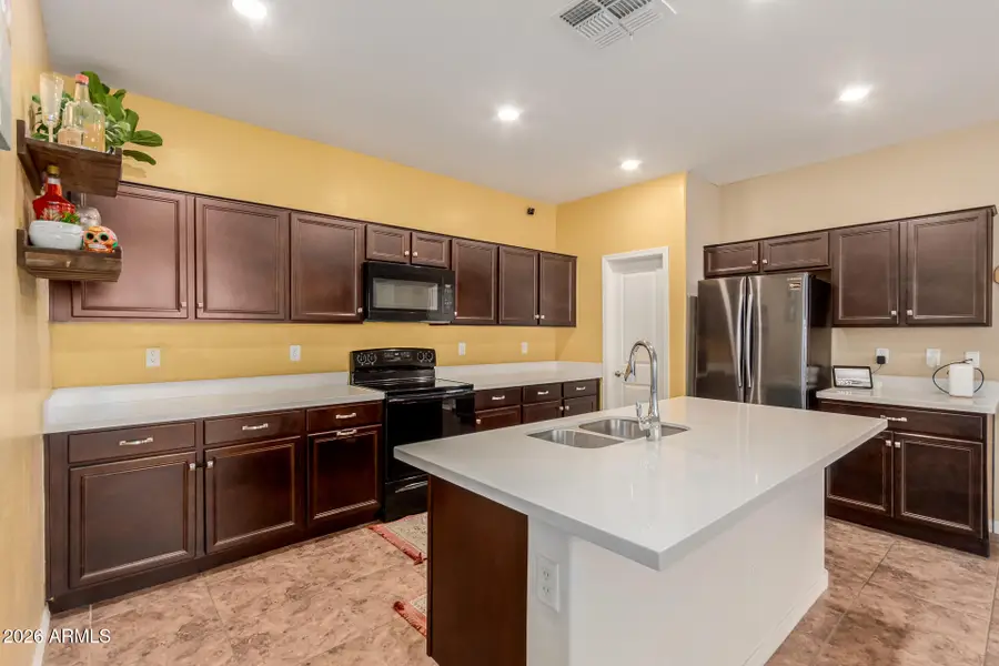 8757 W Jefferson Street, Tolleson, AZ 85353 - #3