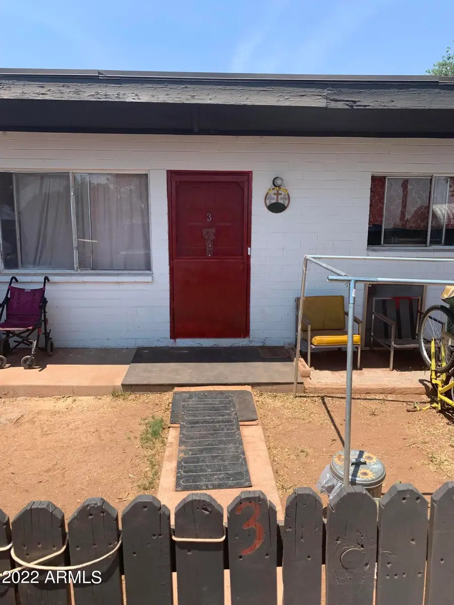 1710 Hill Road, Holbrook, AZ 86025 - #3