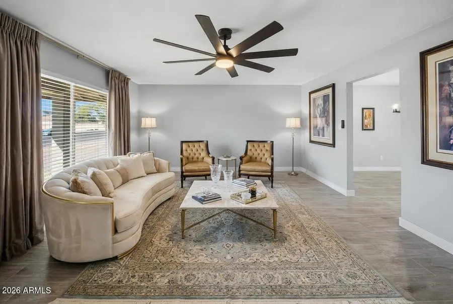 5607 N 73rd Avenue, Glendale, AZ 85303 - #3