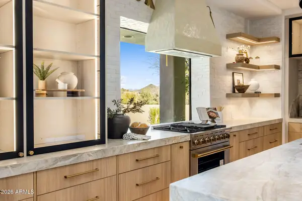 10874 E Dale Lane, Scottsdale, AZ 85262