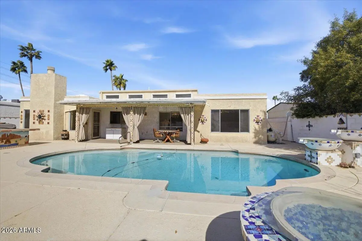 1415 W Tuckey Lane, Phoenix, AZ 85013 - Image #1