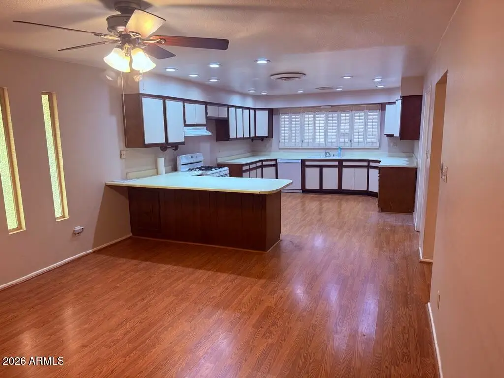 10838 N 12th Street, Phoenix, AZ 85020 - Image #1