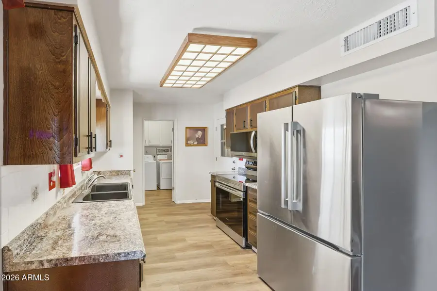 10008 W Bright Angel Circle, Sun City, AZ 85351 - Image #3