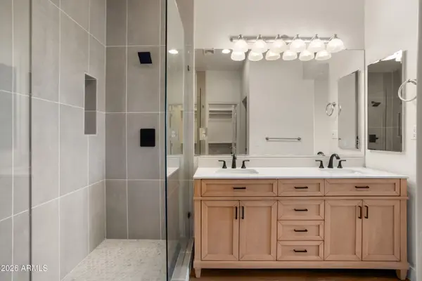 7445 E Eagle Crest Drive #2113, Mesa, AZ 85207