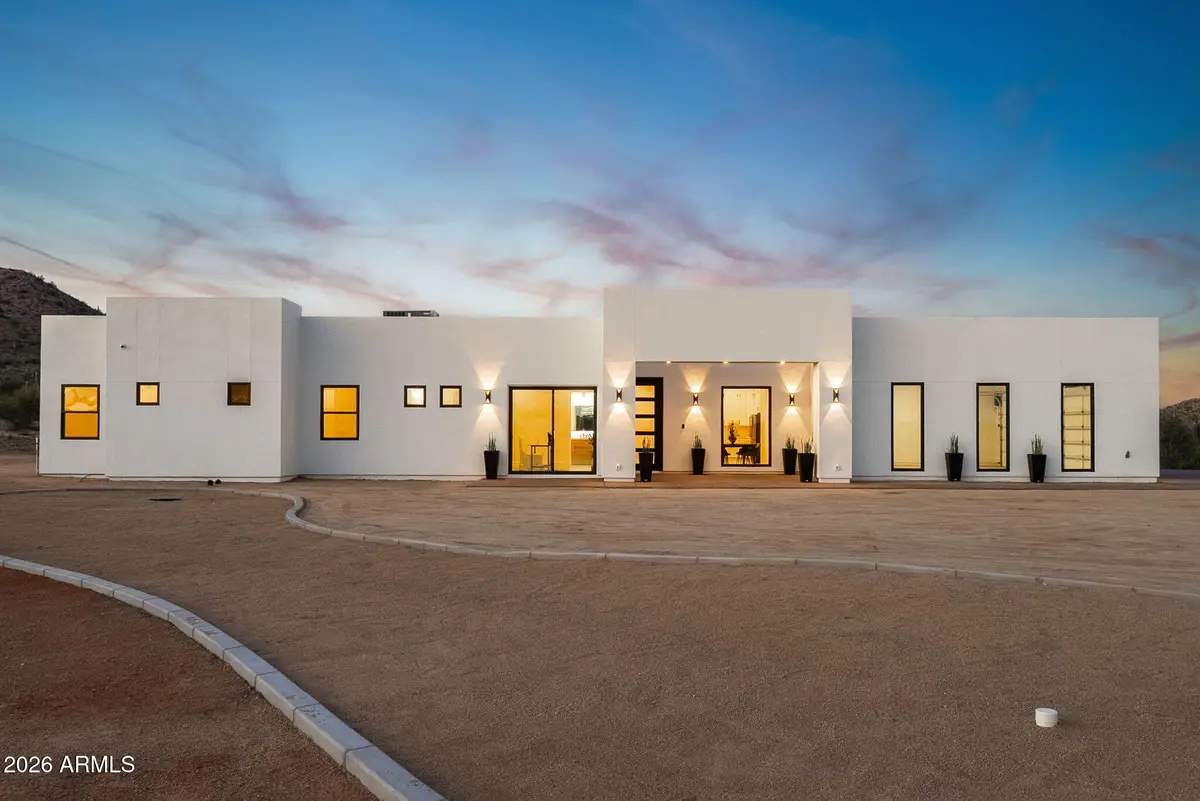 5290 W Adobe Dam Drive, San Tan Valley, AZ 85144 - #1