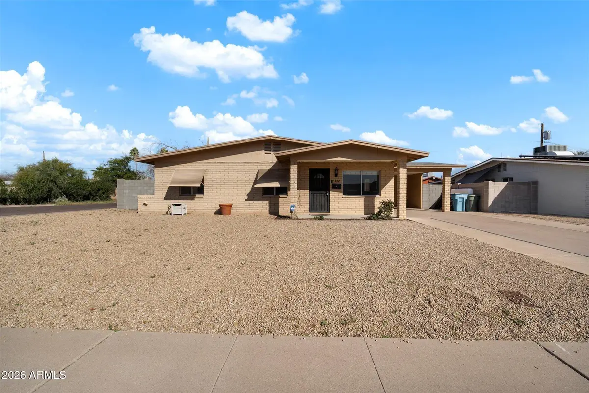 3302 E Andorra Drive, Phoenix, AZ 85032 - #1