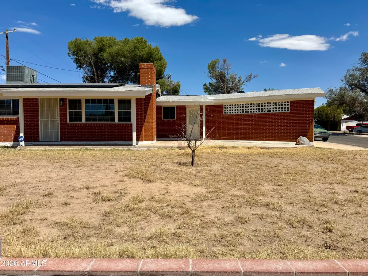 218 W Hartford Road, Kearny, AZ 85137 - #1