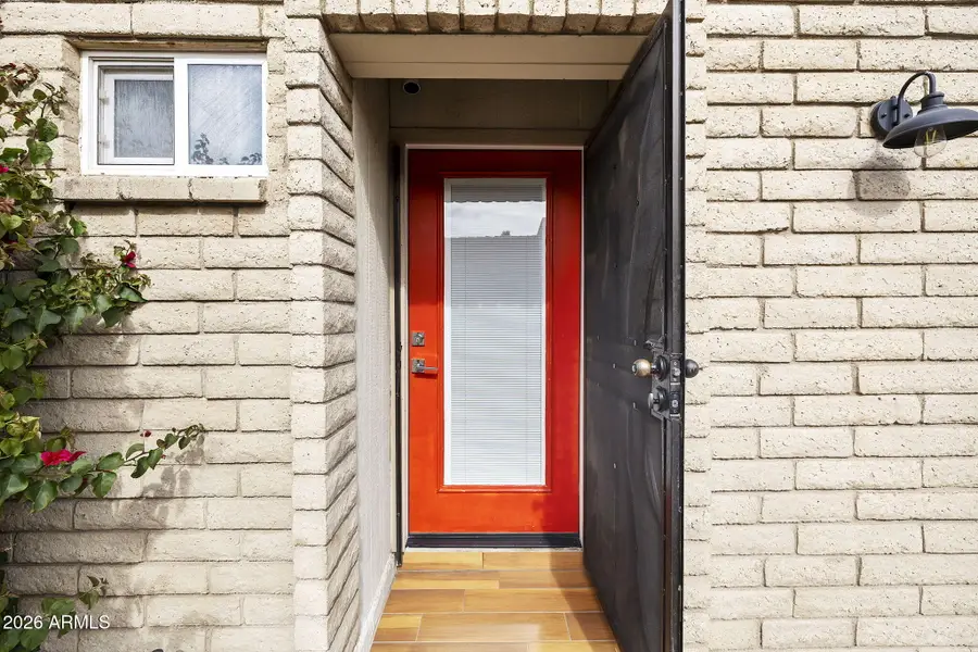 3039 N 38th Street #11, Phoenix, AZ 85018 - Image #2