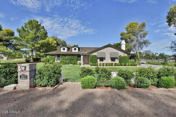 2672 E Mesquite Street, Gilbert, AZ 85296