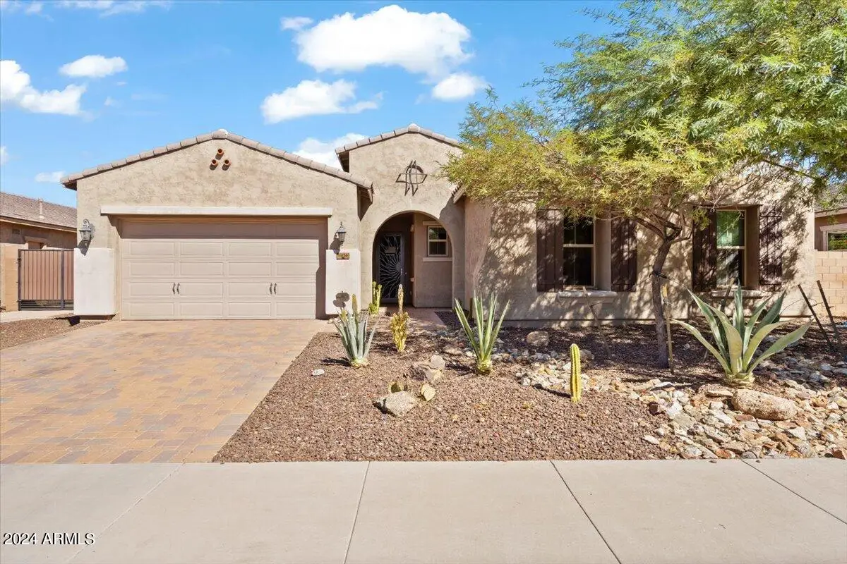 11856 W Lone Tree Trail, Peoria, AZ 85383 - #1