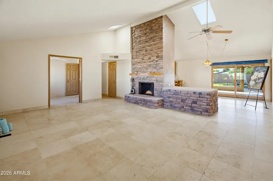 6521 E Sweetwater Avenue, Scottsdale, AZ 85254 - #2