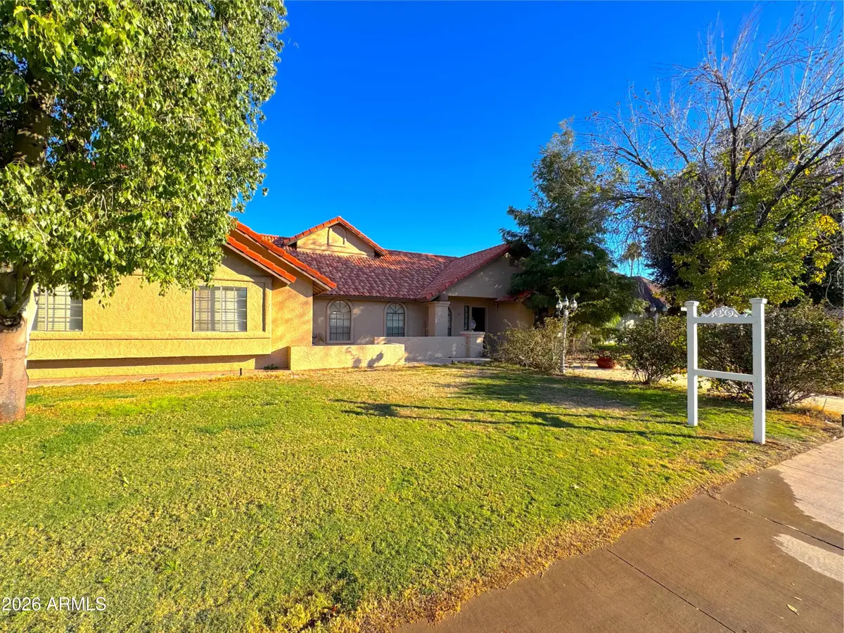 510 E Houston Avenue, Gilbert, AZ 85234 - #1