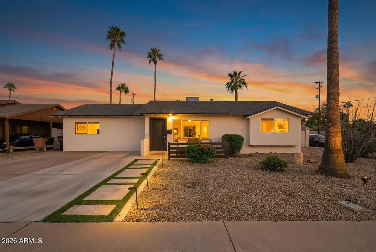 8601 E Windsor Avenue E, Scottsdale, AZ 85257 - #1