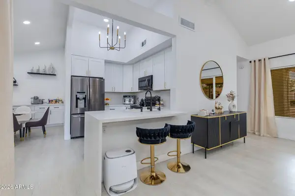 5216 W Voltaire Drive, Glendale, AZ 85304