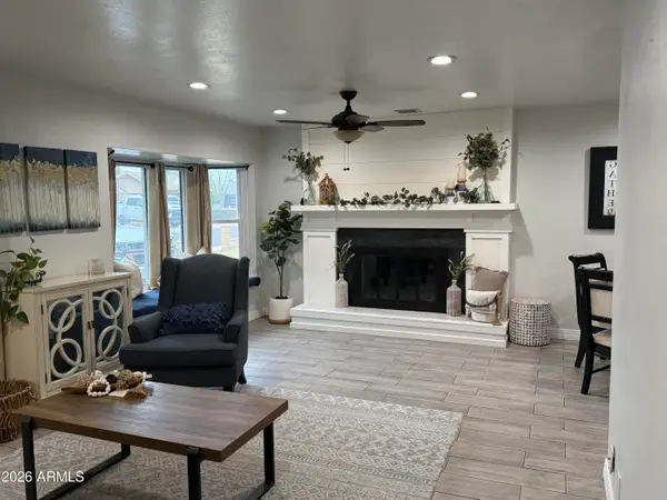 3313 W Surrey Avenue, Phoenix, AZ 85029