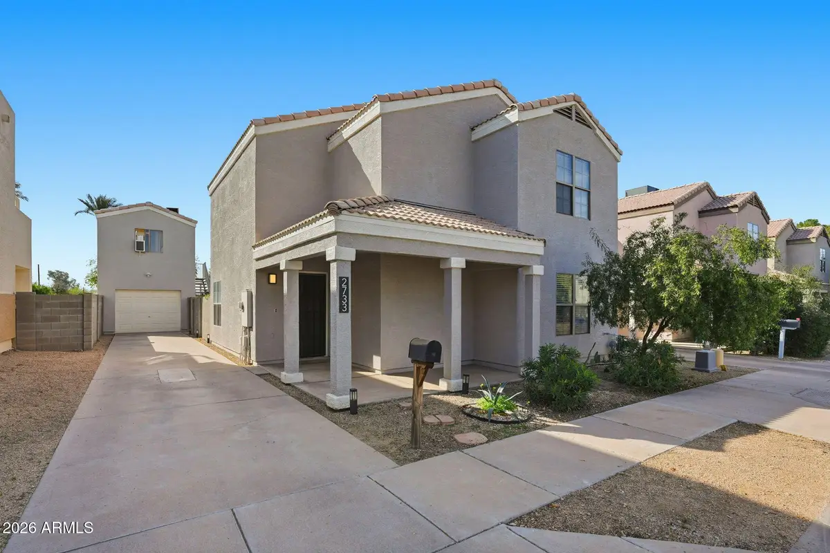 2733 E Cambridge Avenue, Phoenix, AZ 85008 - #1