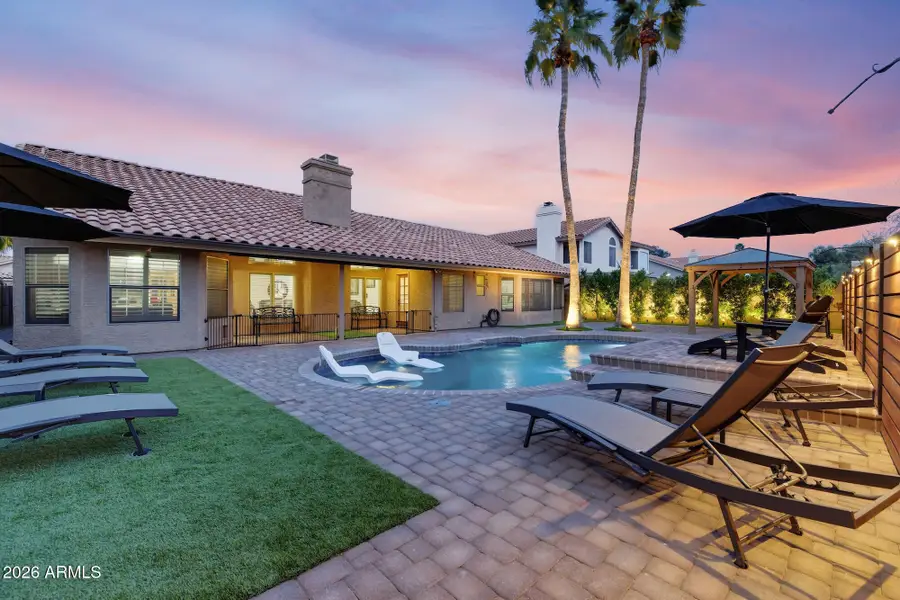 1117 W Lakeridge Drive, Gilbert, AZ 85233 - #2