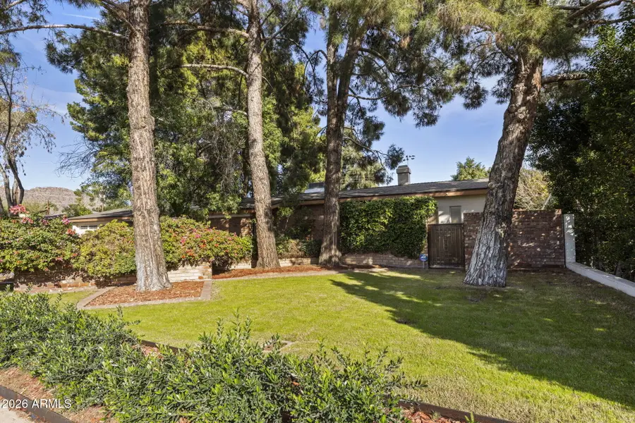 3611 N 53rd Street, Phoenix, AZ 85018 - #2