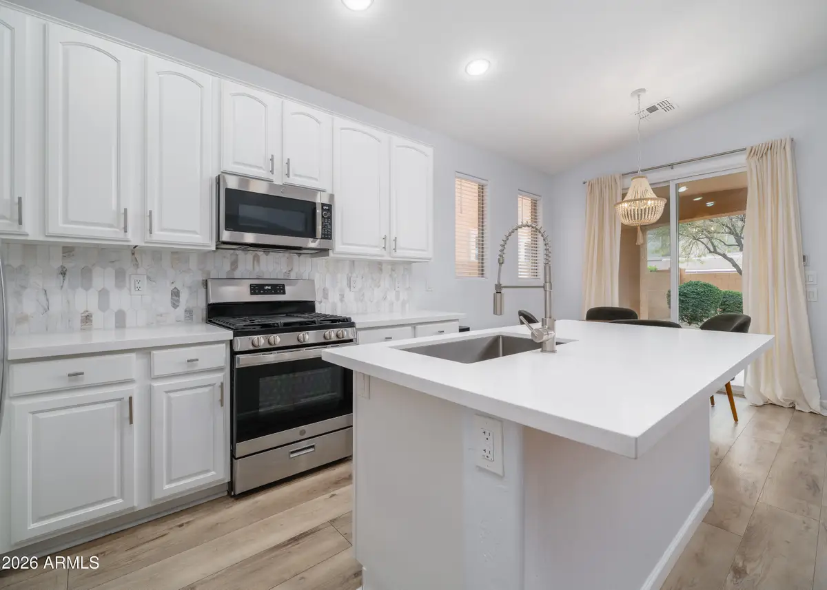 2215 W Via Caballo Blanco --, Phoenix, AZ 85085 - #1