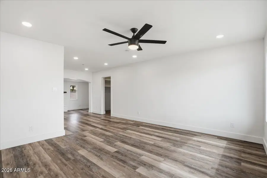 752 E Glade Avenue, Mesa, AZ 85204 - #3