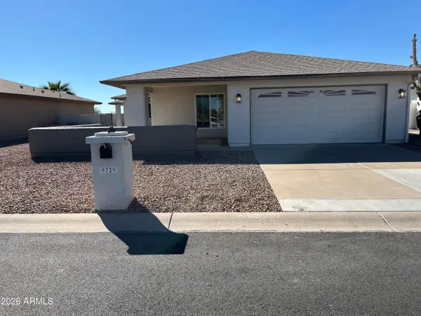 9729 E Navajo Place, Sun Lakes, AZ 85248