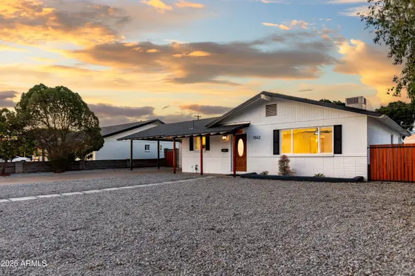 1042 W 9th Place, Mesa, AZ 85201