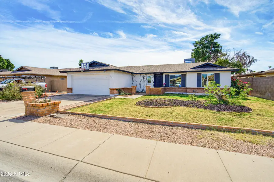 3933 W Pershing Avenue, Phoenix, AZ 85029 - #2