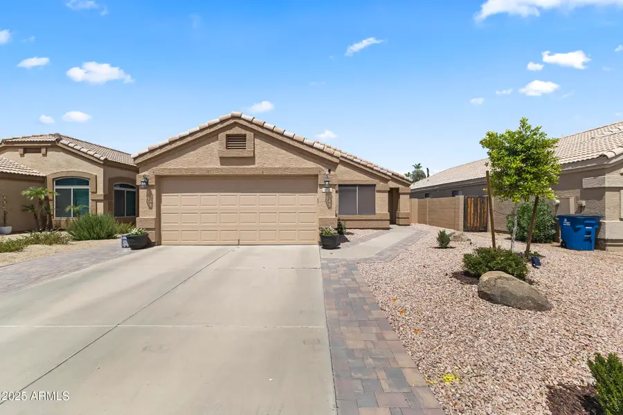 652 S Bahama Drive, Gilbert, AZ 85296 - #2