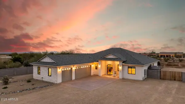 590 S Sun Road, Apache Junction, AZ 85119