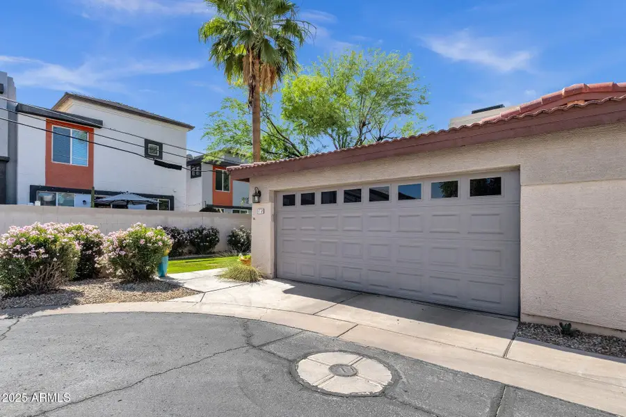 3221 N 37th Street #10, Phoenix, AZ 85018 - #2